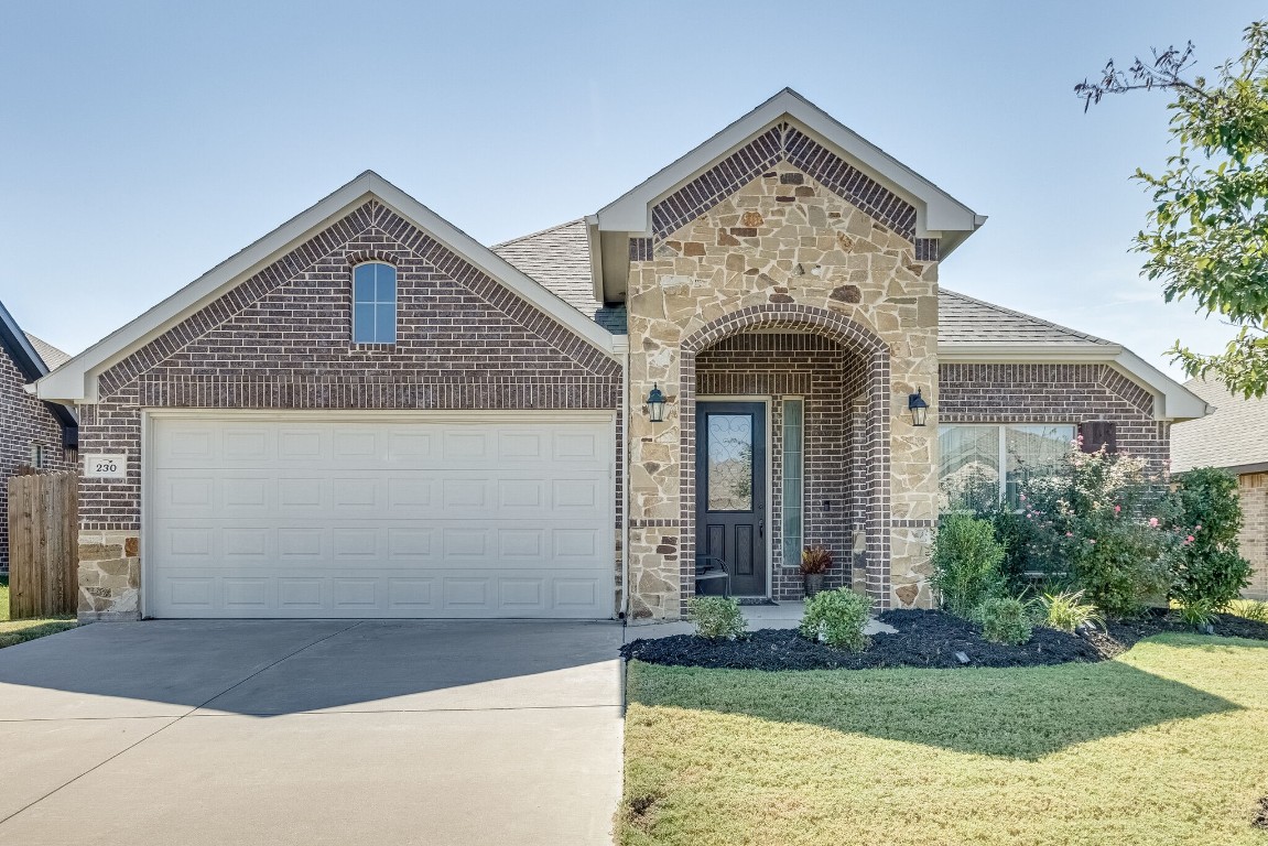 230 Buckskin Drive Waxahachie TX 75167
