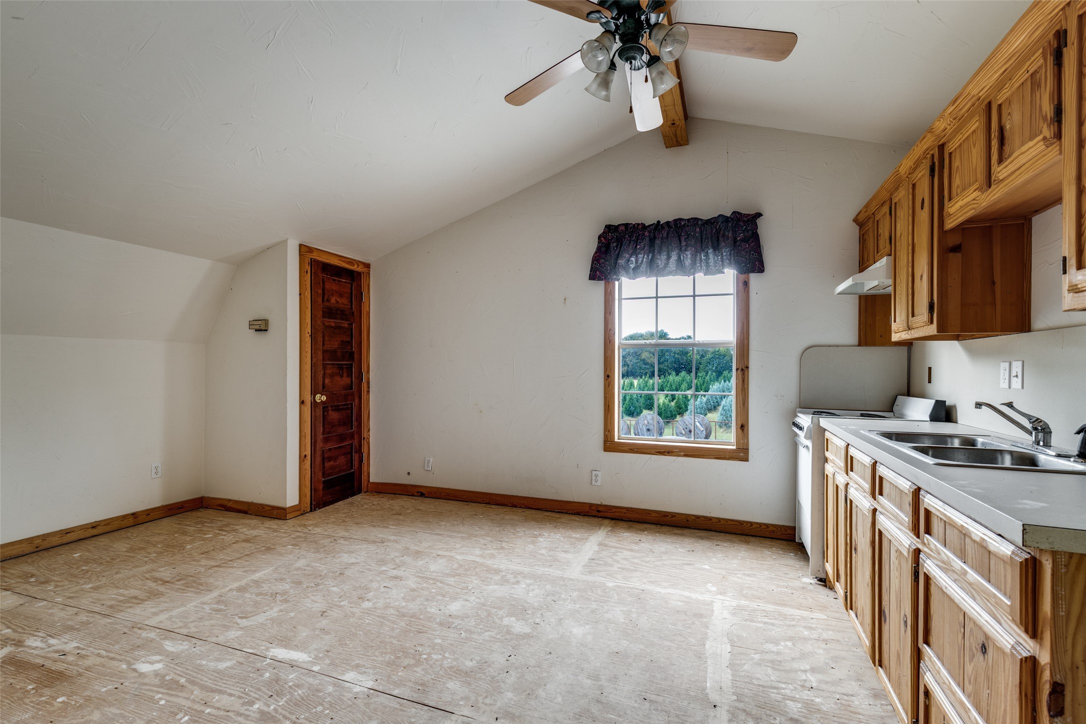 1833 Dr Sanders Road Cross Roads TX 76227