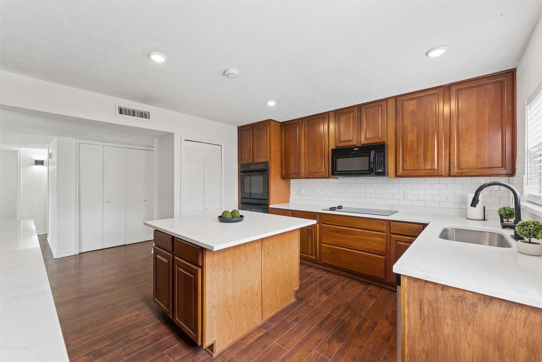 4813 Arbor Glen Road The Colony TX 75056
