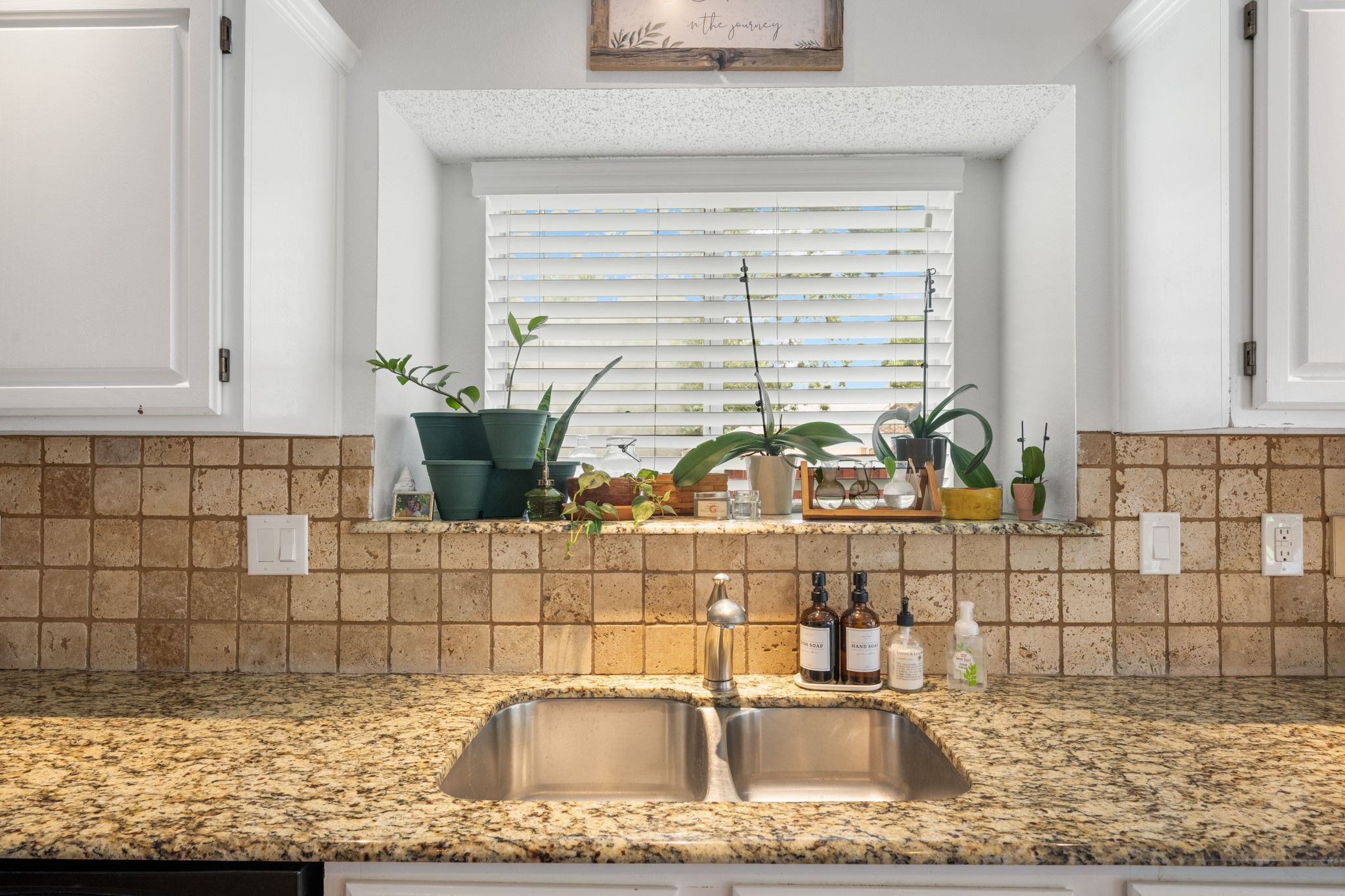 7025 Escondido Drive Arlington TX 76016