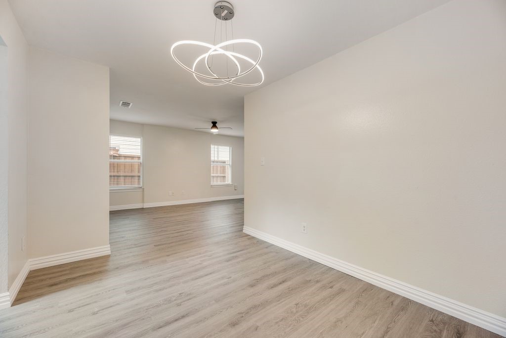 703 N Tennessee Street Mckinney TX 75069