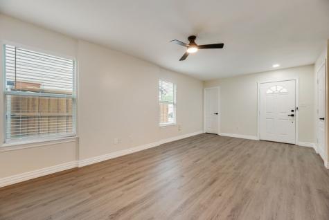703 N Tennessee Street Mckinney TX 75069