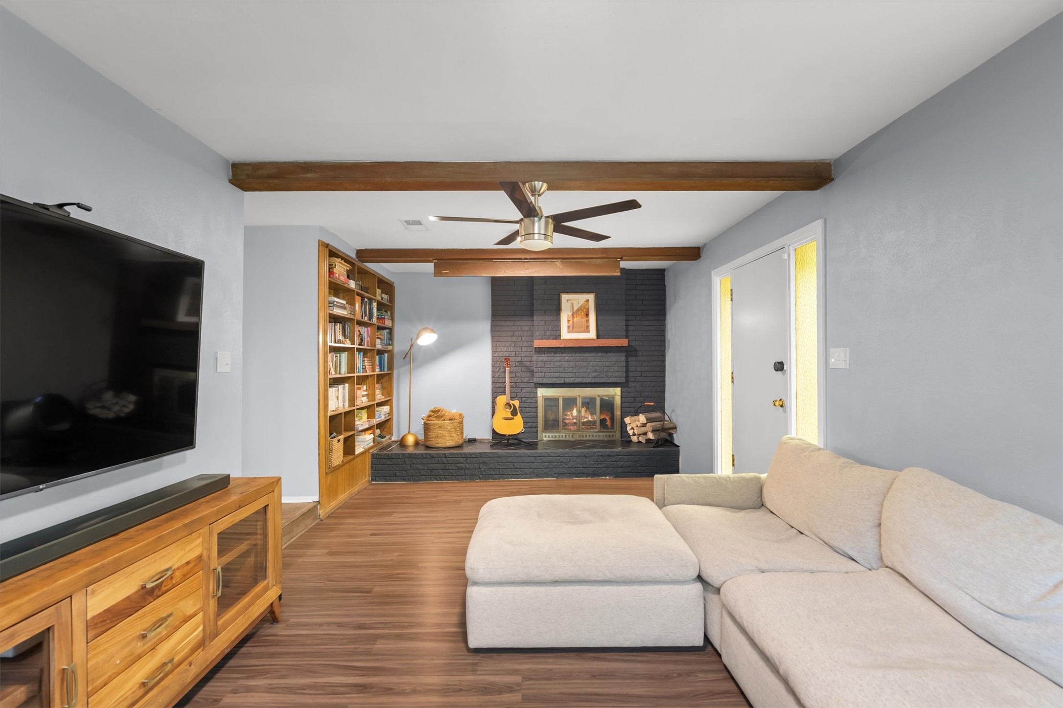 632 Caduceus Court Hurst TX 76053