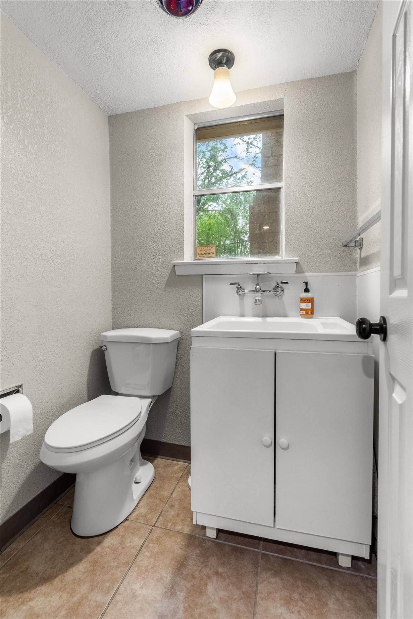 632 Caduceus Court Hurst TX 76053