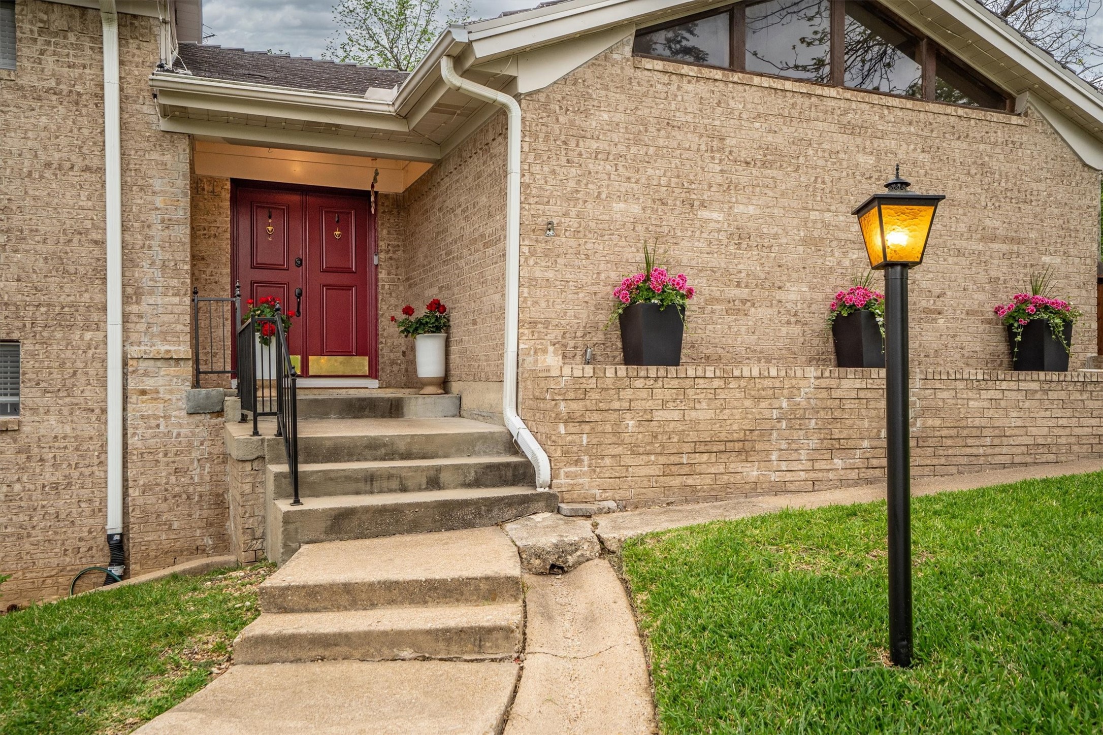 632 Caduceus Court Hurst TX 76053
