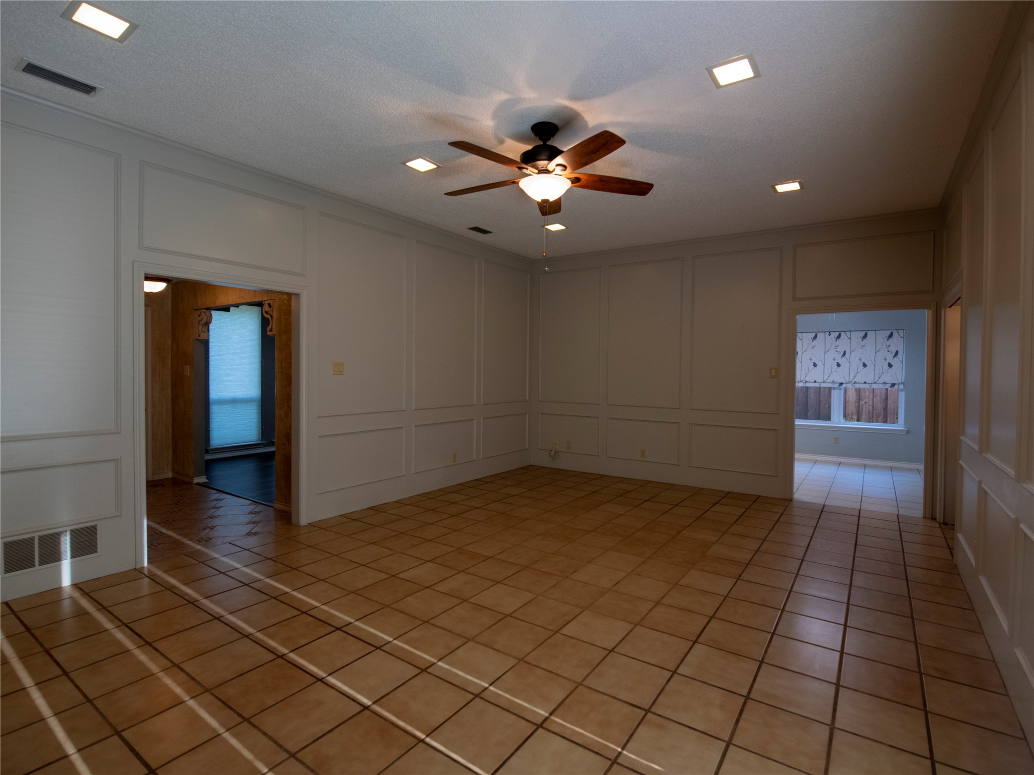 12706 Whispering Hills Drive Dallas TX 75243