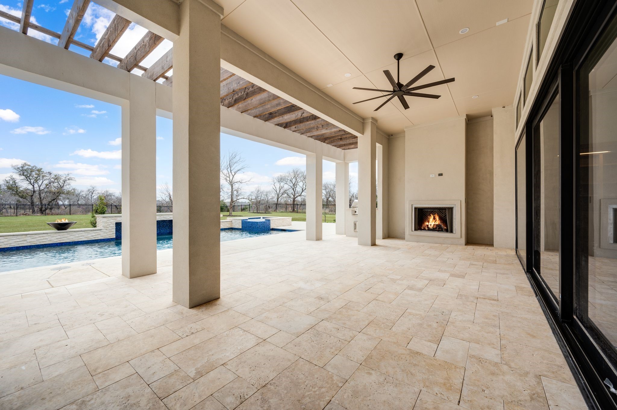 10621 Arrowhead Point Drive Fort Worth TX 76179