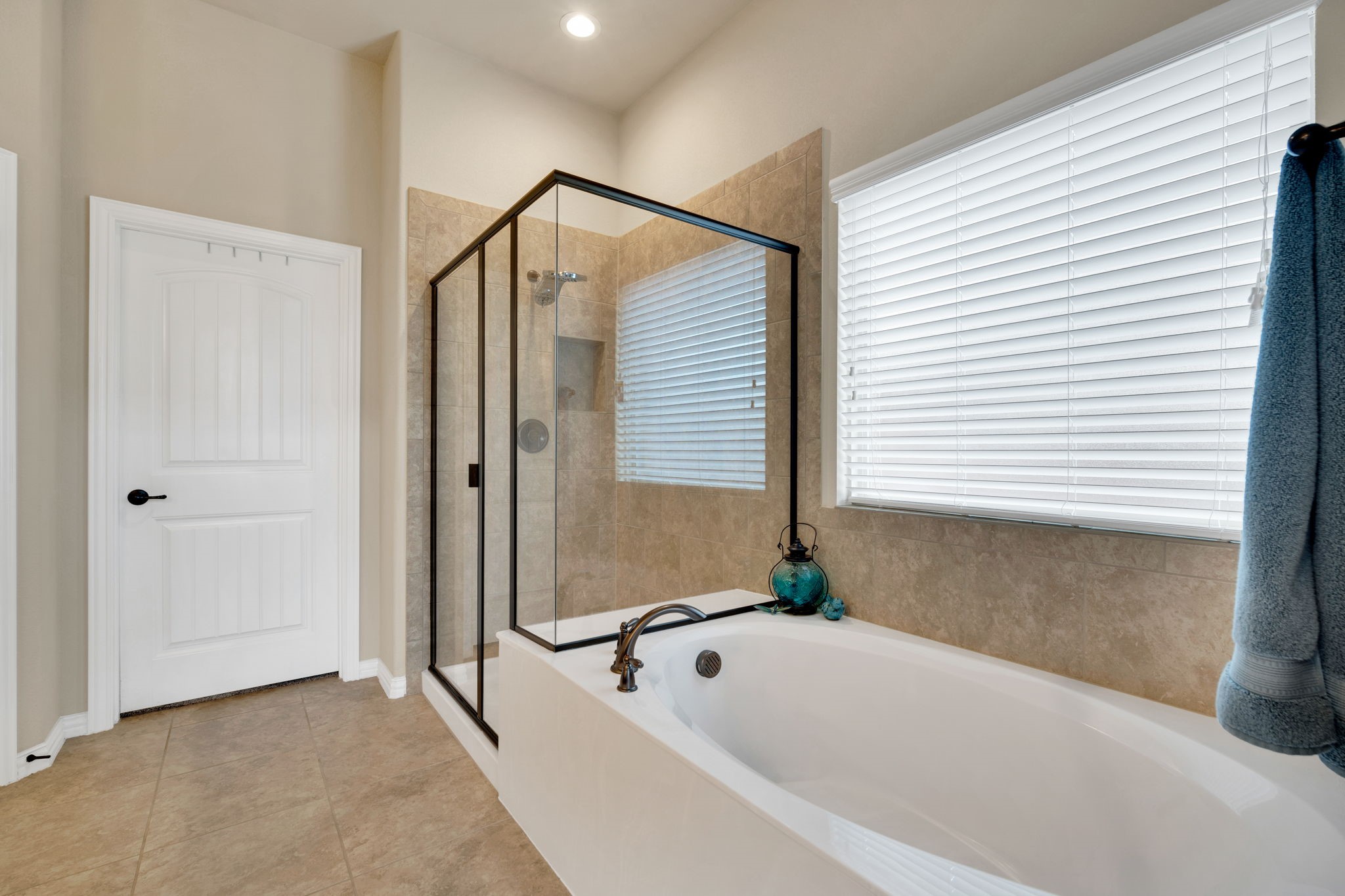 409 Brookdale Drive Midlothian TX 76065