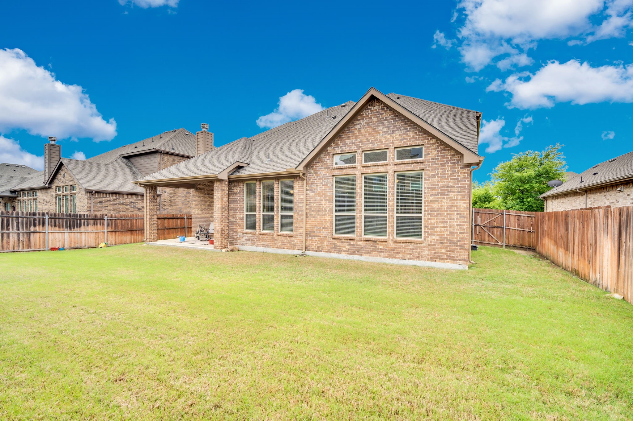 409 Brookdale Drive Midlothian TX 76065
