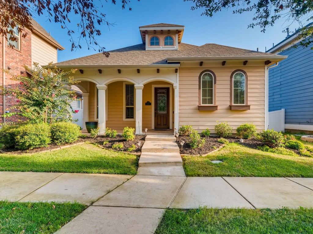 1241 Hayden Lane Savannah TX 76227