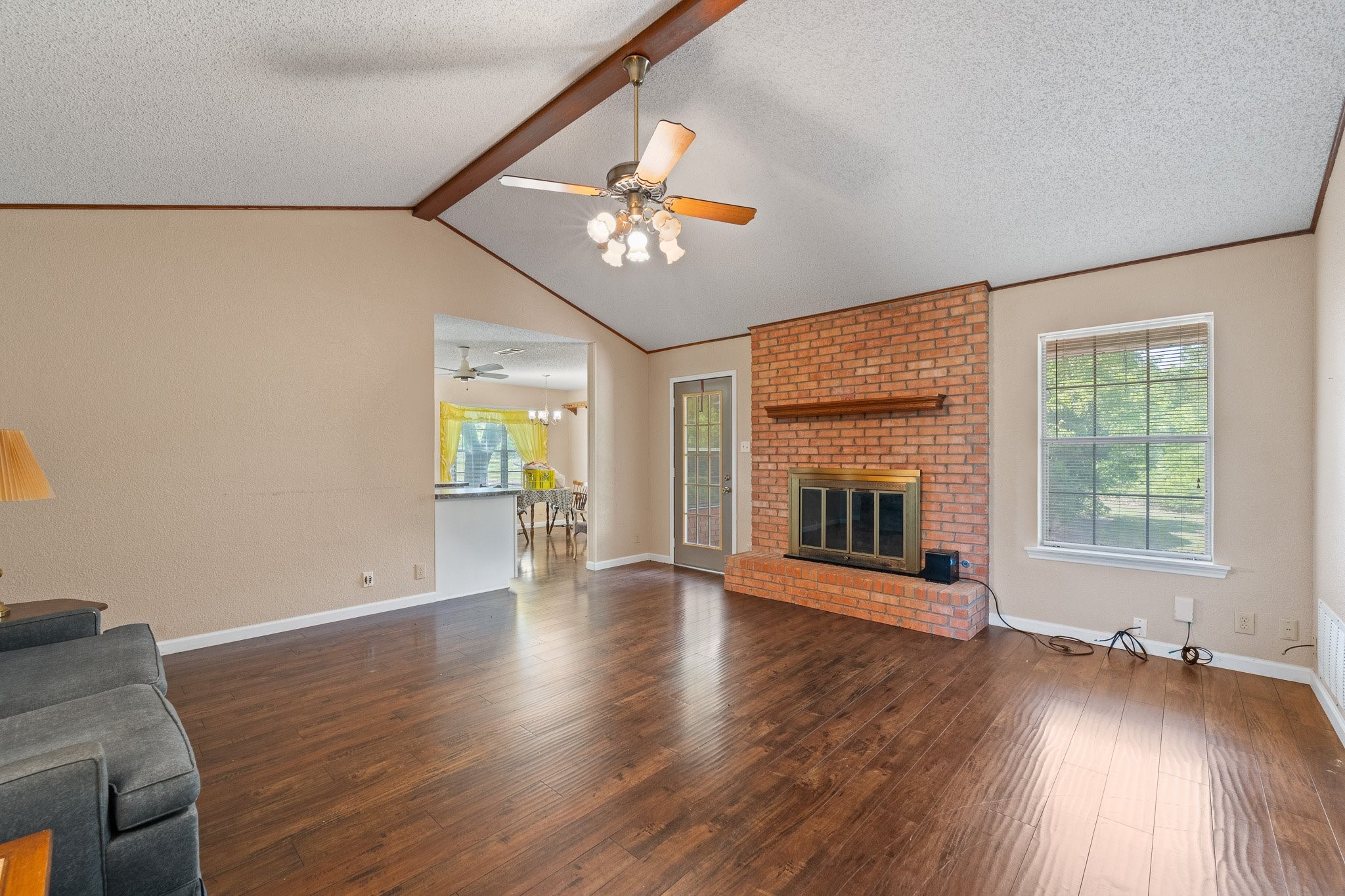 6265 County Road 305 Grandview TX 76050
