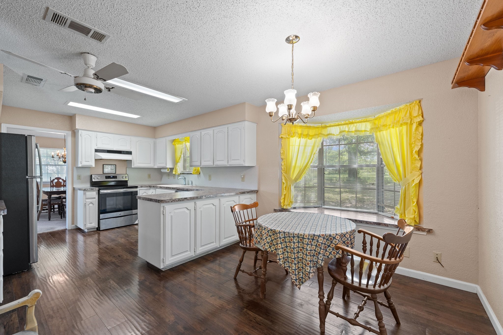 6265 County Road 305 Grandview TX 76050