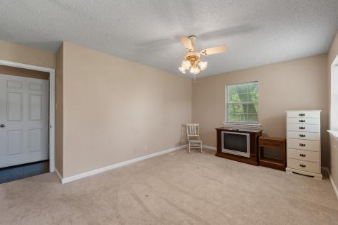 6265 County Road 305 Grandview TX 76050