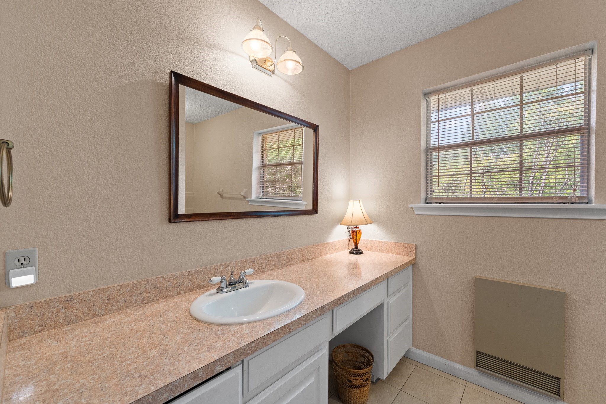 6265 County Road 305 Grandview TX 76050