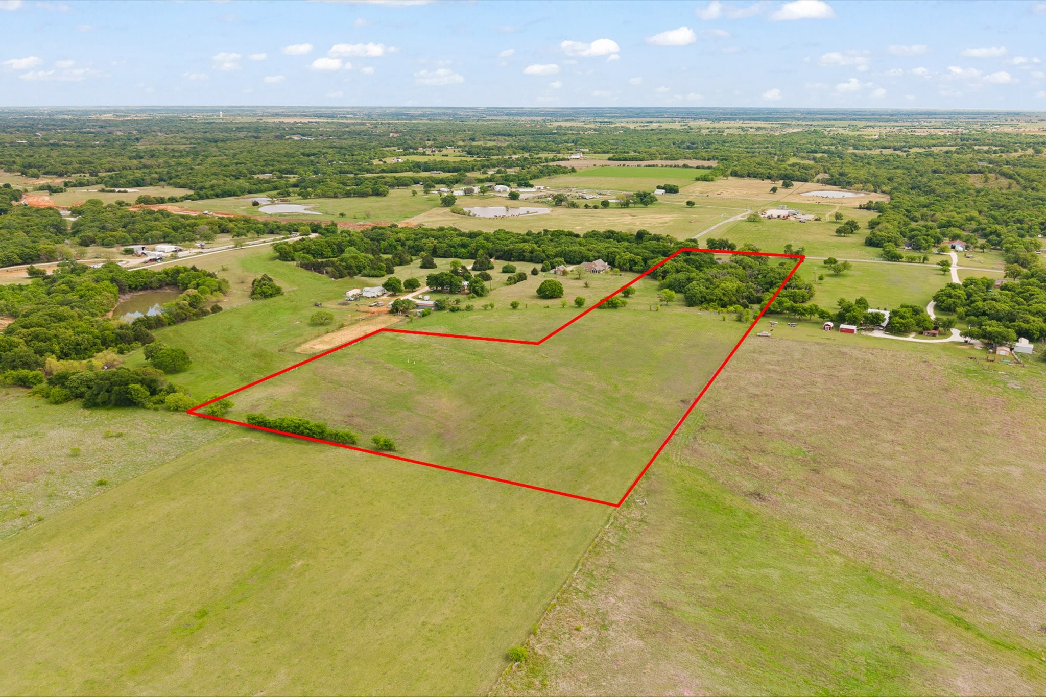 6265 County Road 305 Grandview TX 76050
