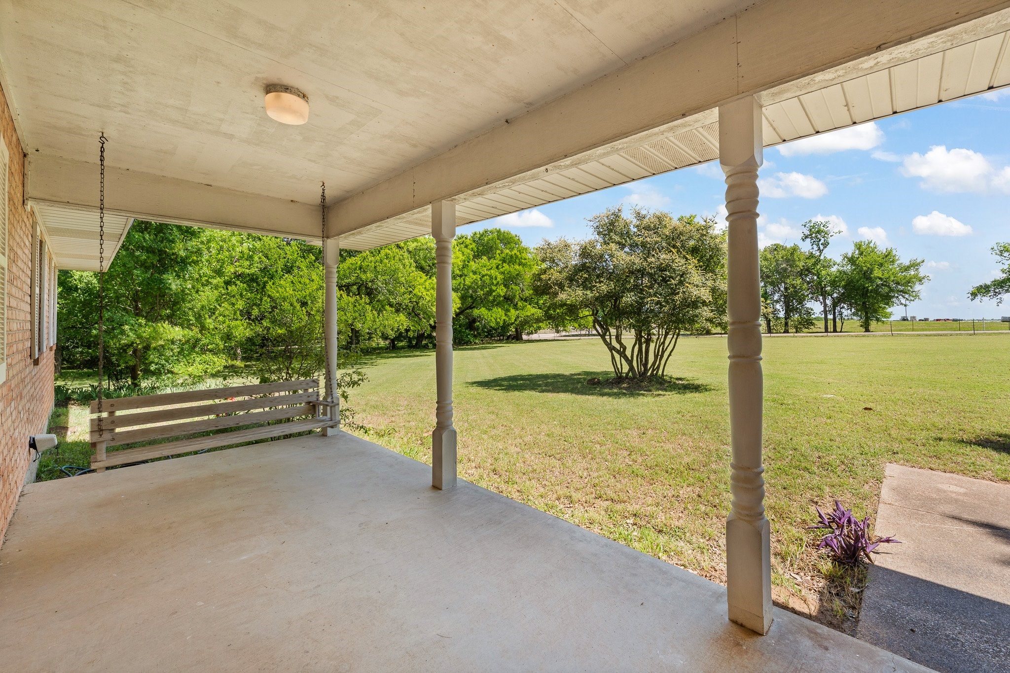 6265 County Road 305 Grandview TX 76050