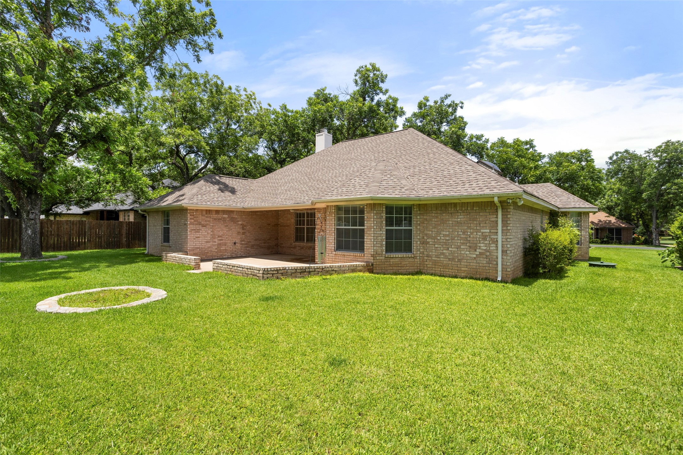 5522 Wedgefield Road Granbury TX 76049