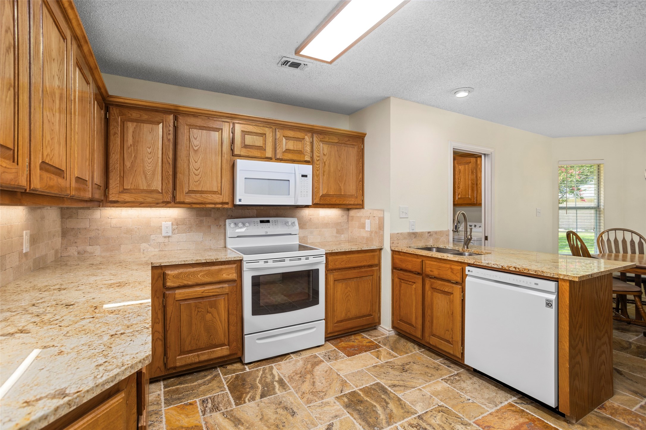 5522 Wedgefield Road Granbury TX 76049