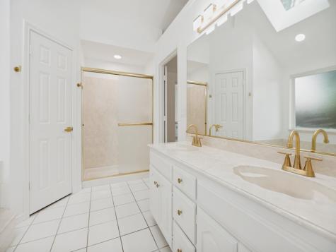 4312 Avonshire Lane Plano TX 75093
