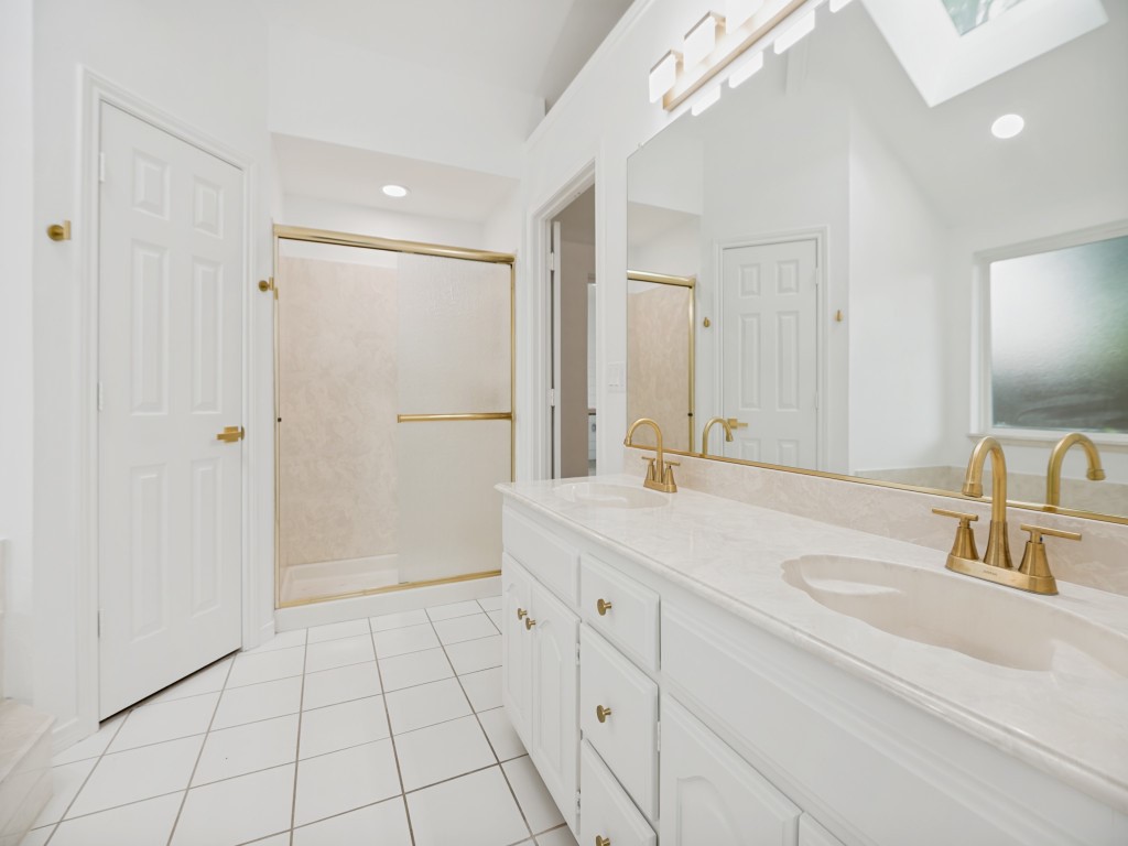 4312 Avonshire Lane Plano TX 75093