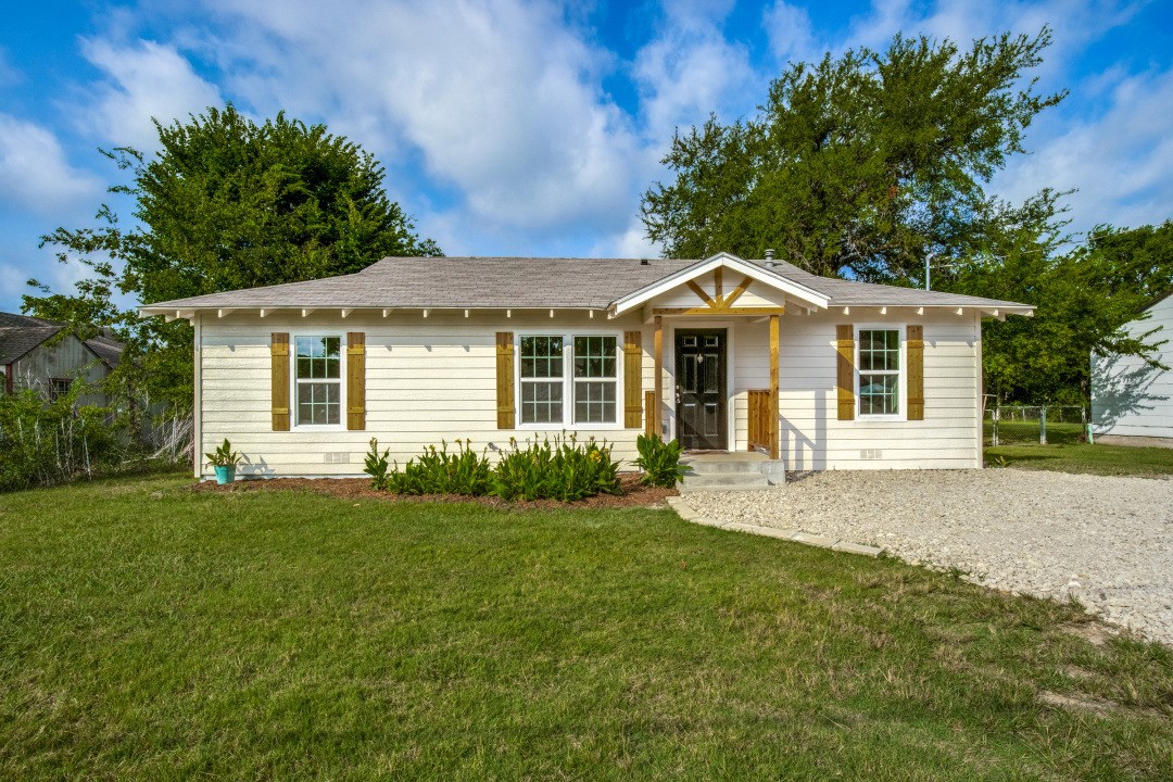 2613 Bell Street Seagoville TX 75159
