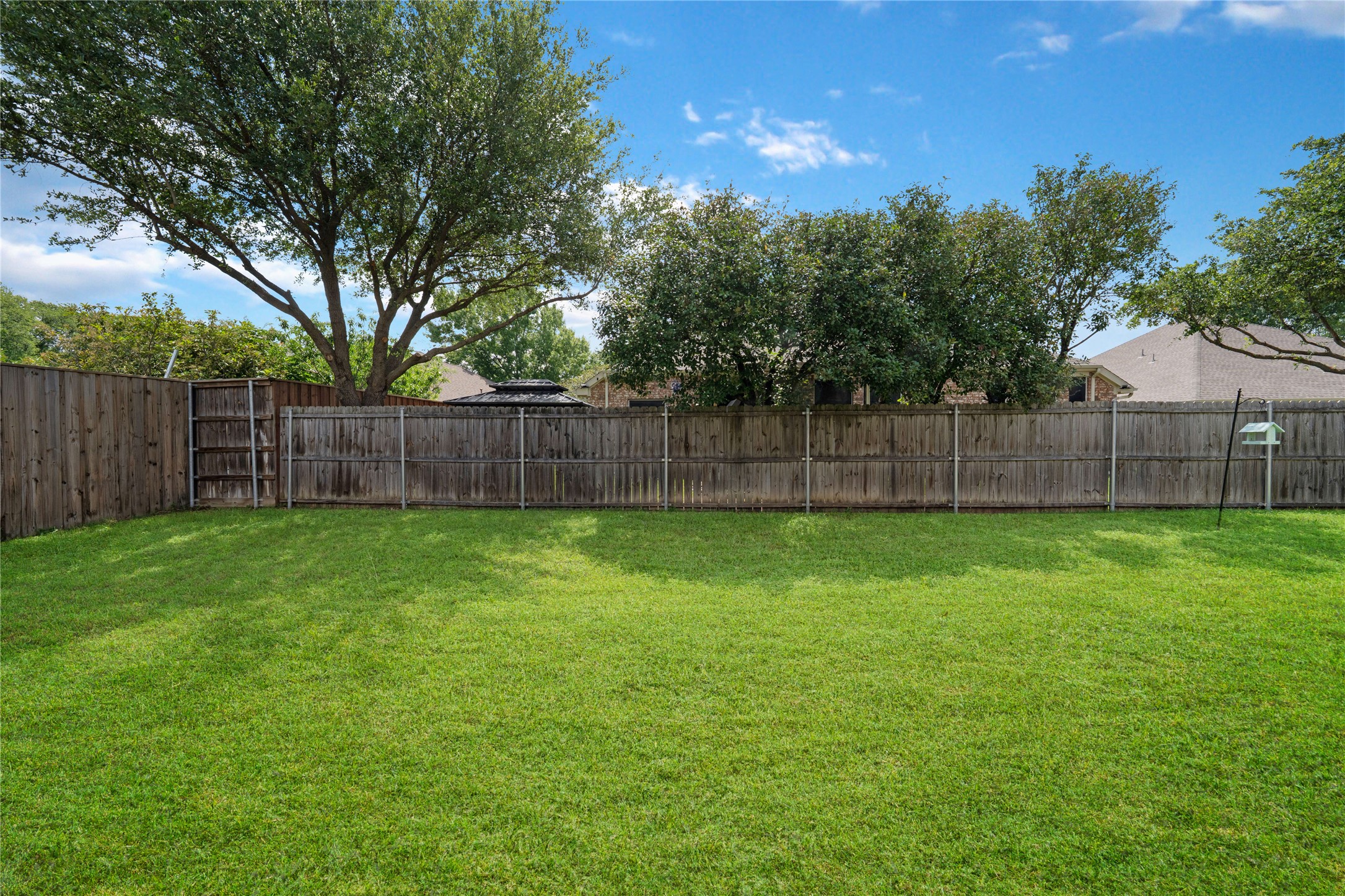 5208 Lake Haven Lane Grand Prairie TX 75052
