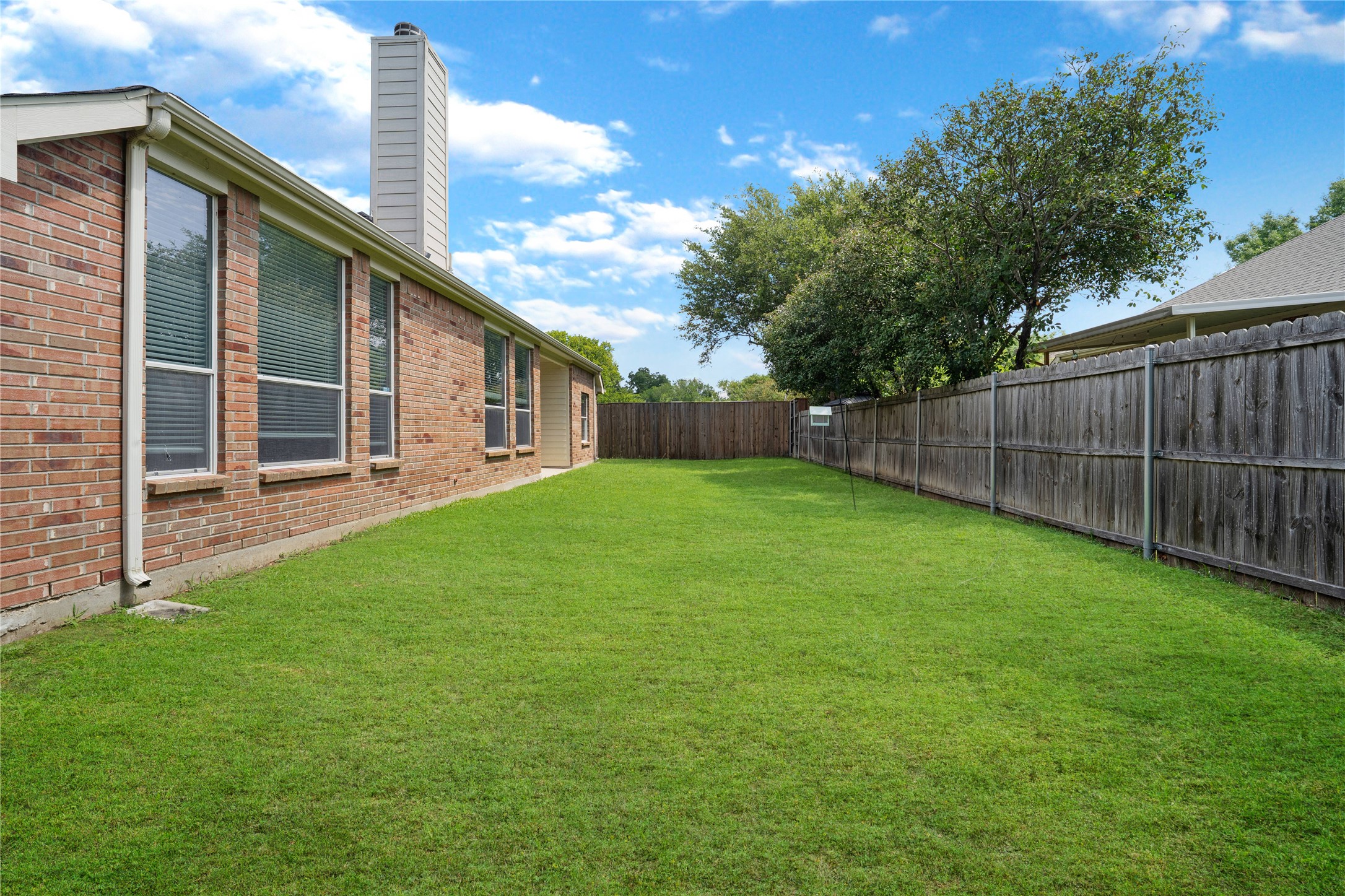 5208 Lake Haven Lane Grand Prairie TX 75052
