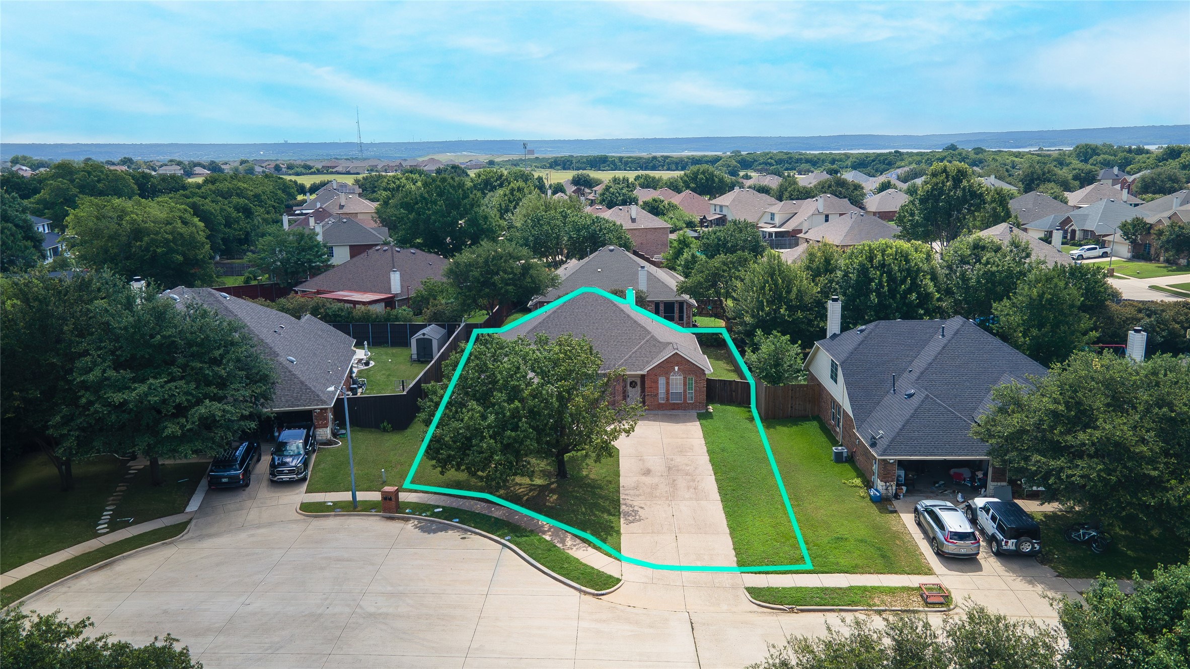 5208 Lake Haven Lane Grand Prairie TX 75052