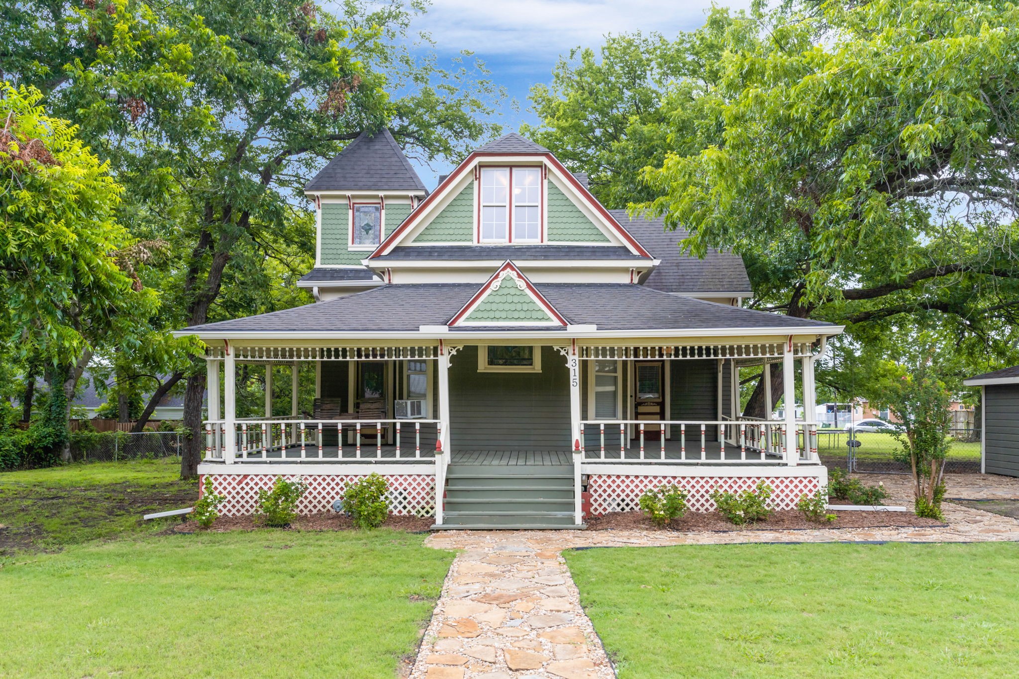 315 S Denny Street Howe TX 75459