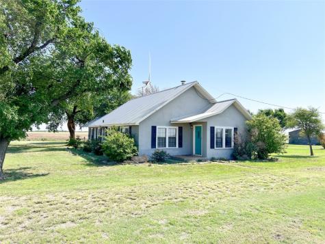 8884 Fm 2069 Seymour TX 76380