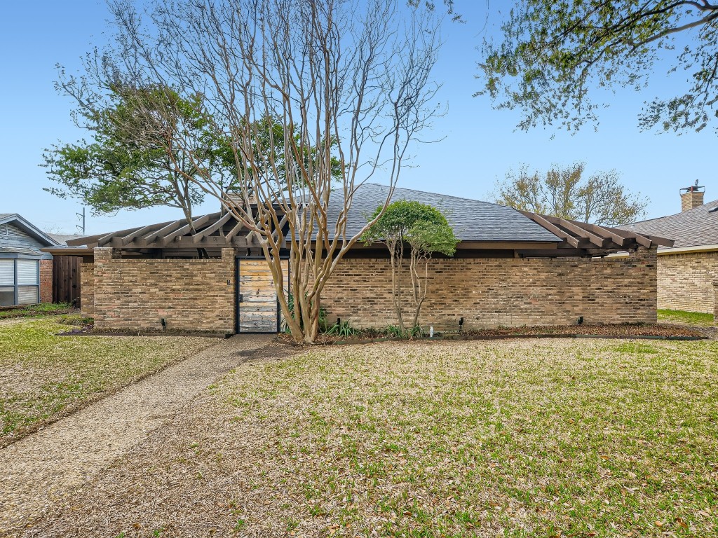 12909 Jennifer Place Dallas TX 75243