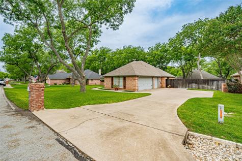 8928 Green Leaves Drive Granbury TX 76049