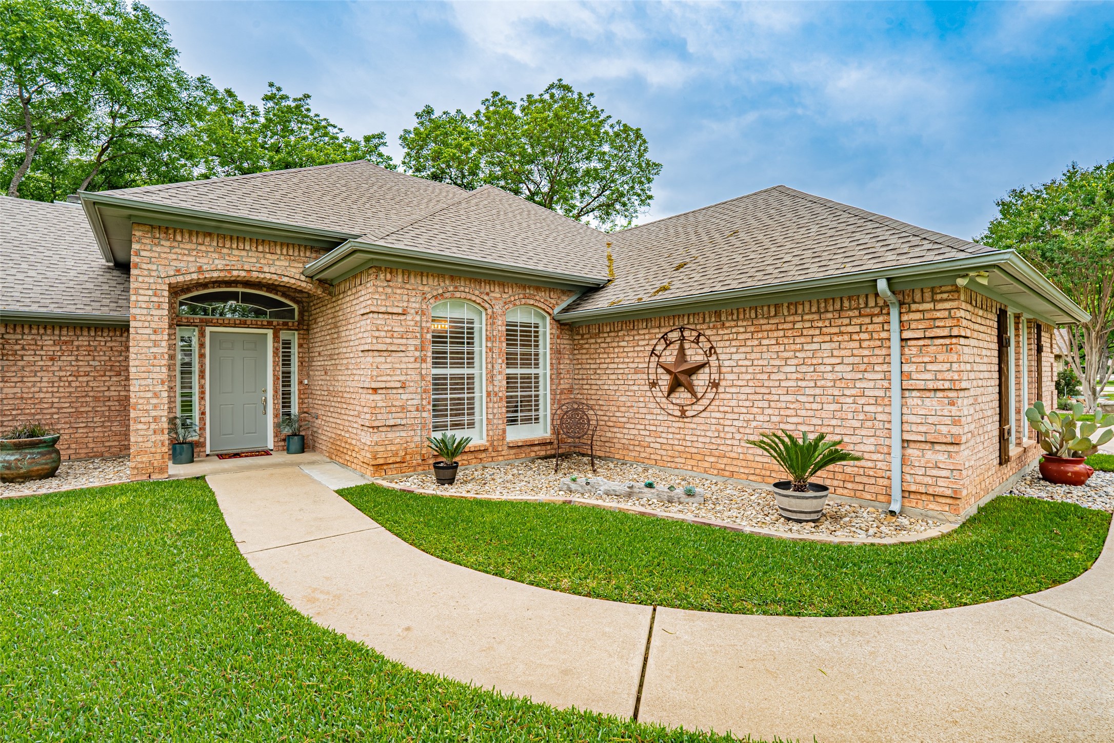 8928 Green Leaves Drive Granbury TX 76049
