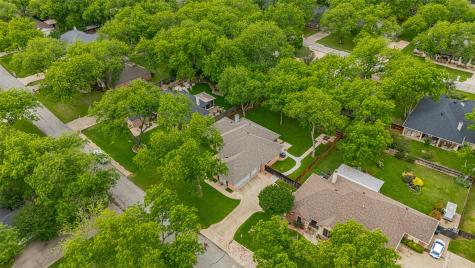 8928 Green Leaves Drive Granbury TX 76049