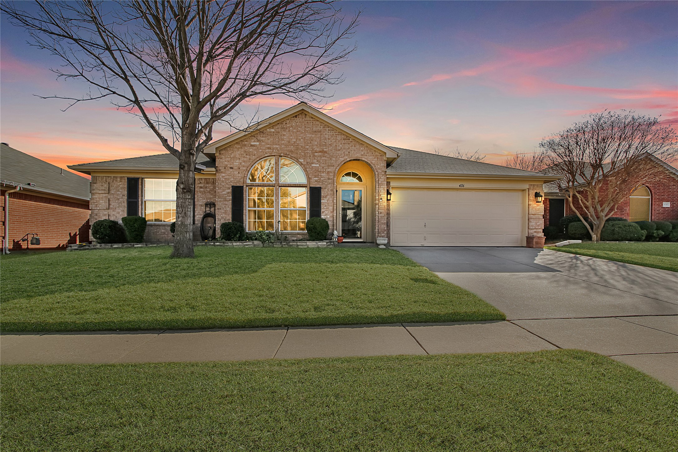 4116 Bent Oaks Drive Arlington TX 76001