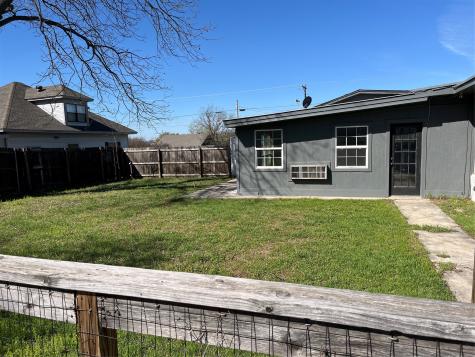 1101 S Trinity Street Decatur TX 76234