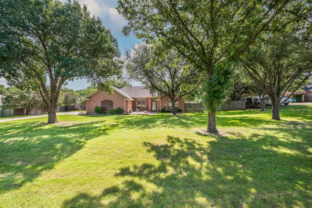2519 Jewett Road Burleson TX 76028