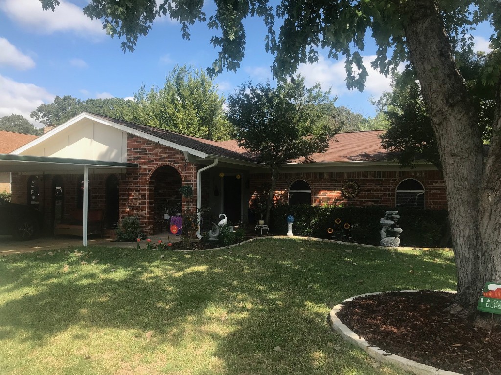 212 N Willow Street Mansfield TX 76063
