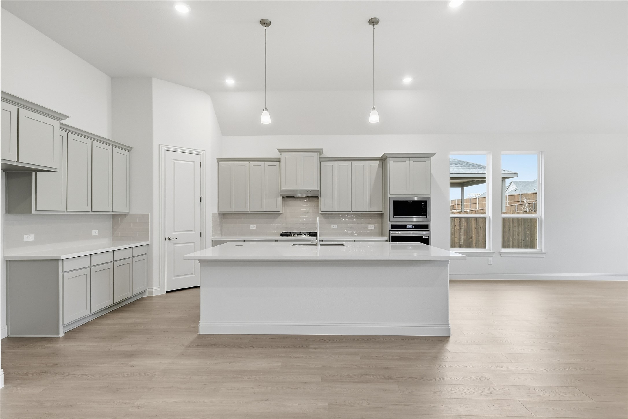 556 Flint Road Waxahachie TX 75167