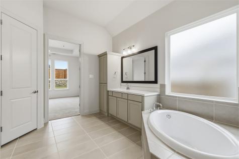 556 Flint Road Waxahachie TX 75167
