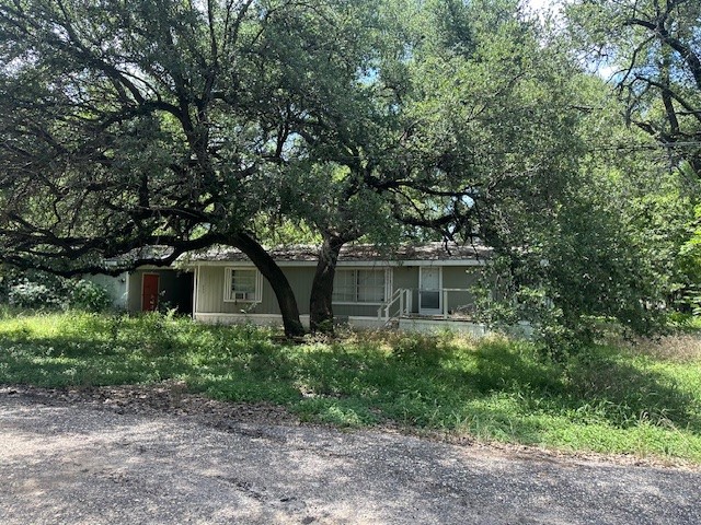 225 County Road 1746 Clifton TX 76634