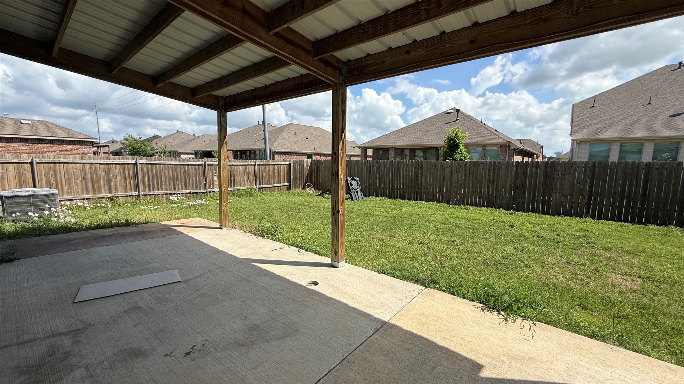 1219 Juniper Princeton TX 75407