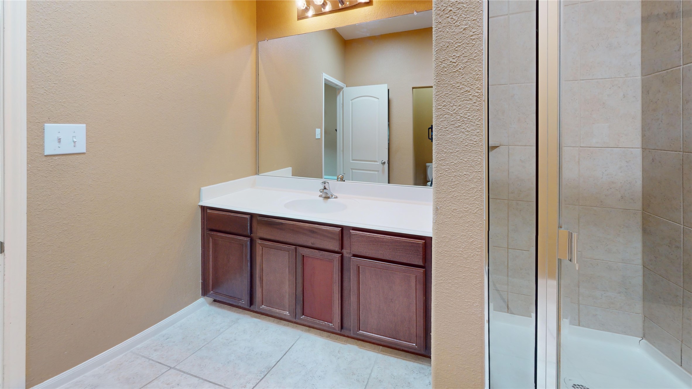 1219 Juniper Princeton TX 75407