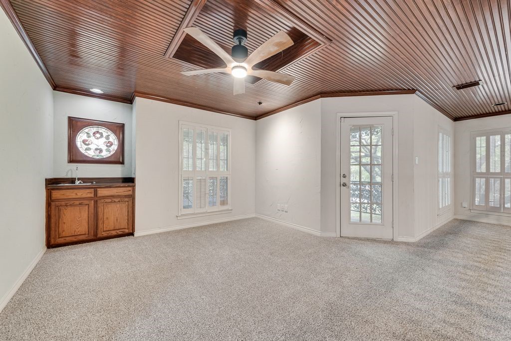 2 Eastshore Road Heath TX 75032
