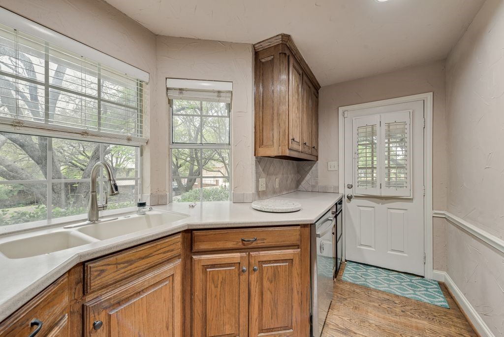 2 Eastshore Road Heath TX 75032