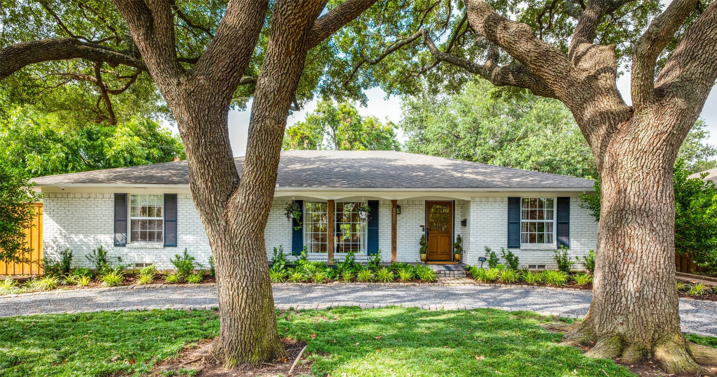 5602 Ledgestone Drive Dallas TX 75214
