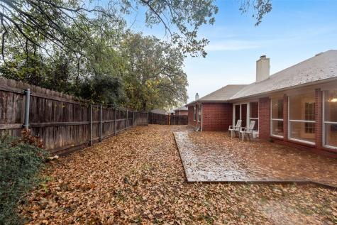 617 Madeline Court Azle TX 76020