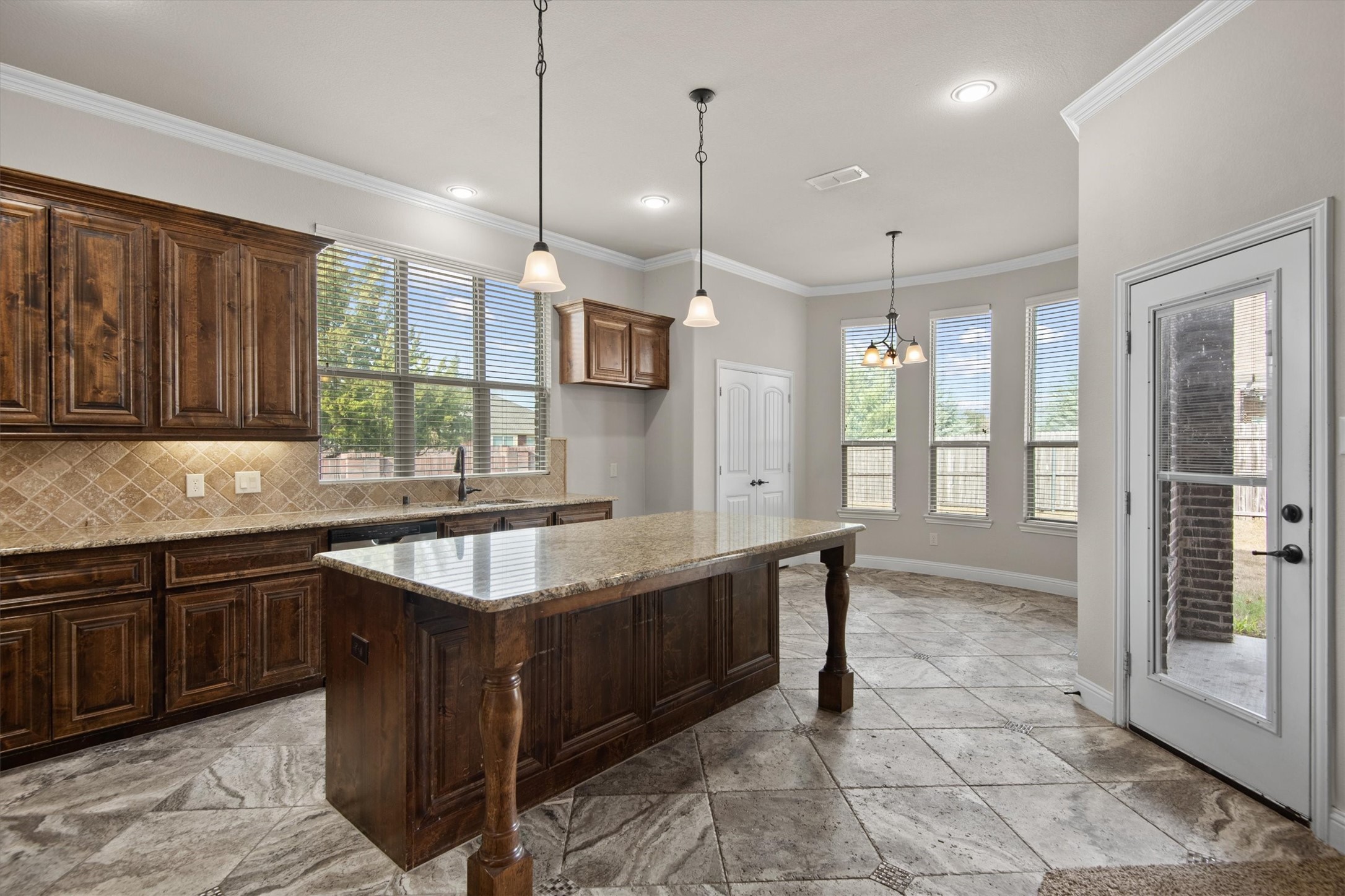 114 Thoroughbred Street Waxahachie TX 75165