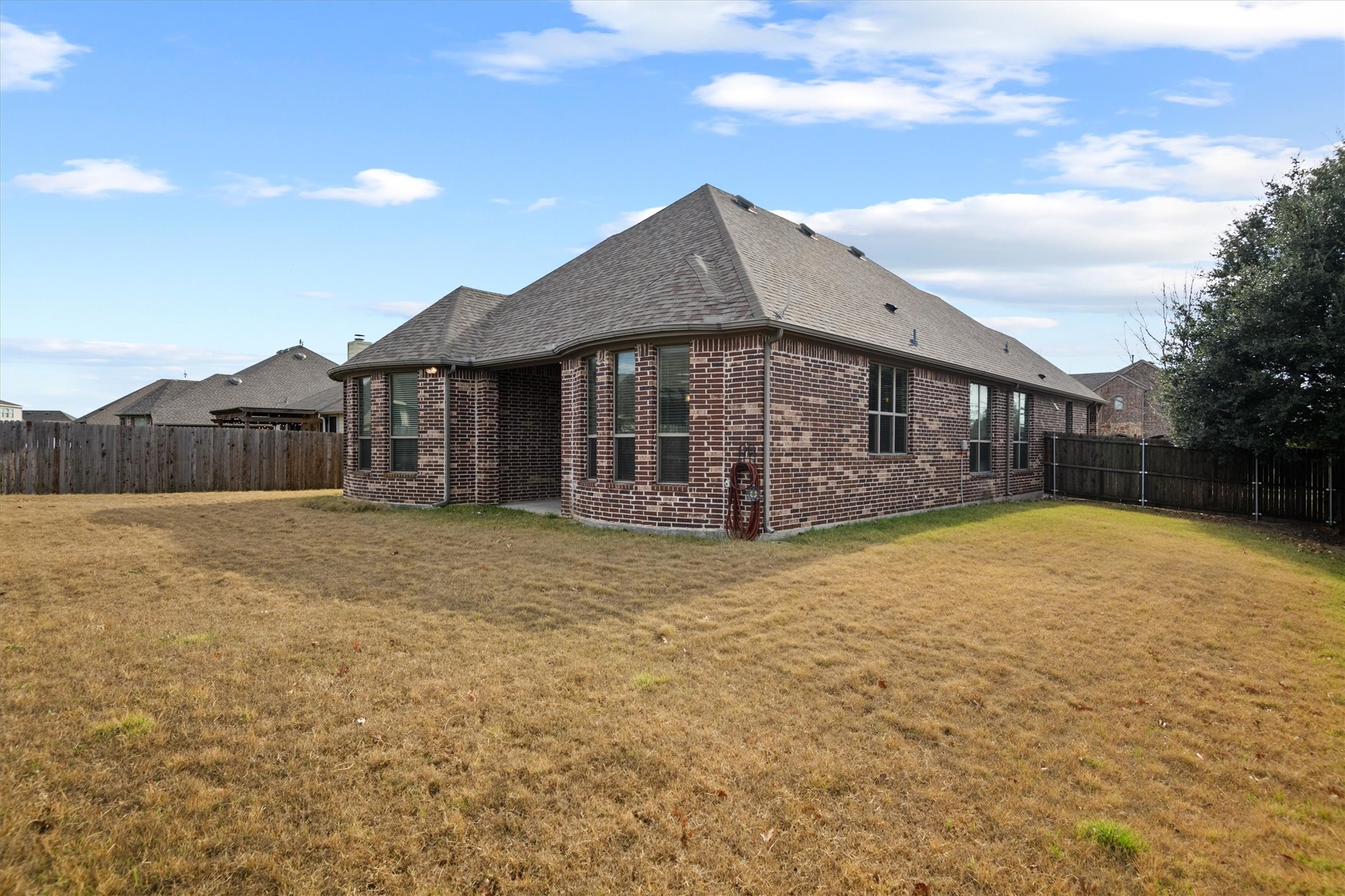 114 Thoroughbred Street Waxahachie TX 75165