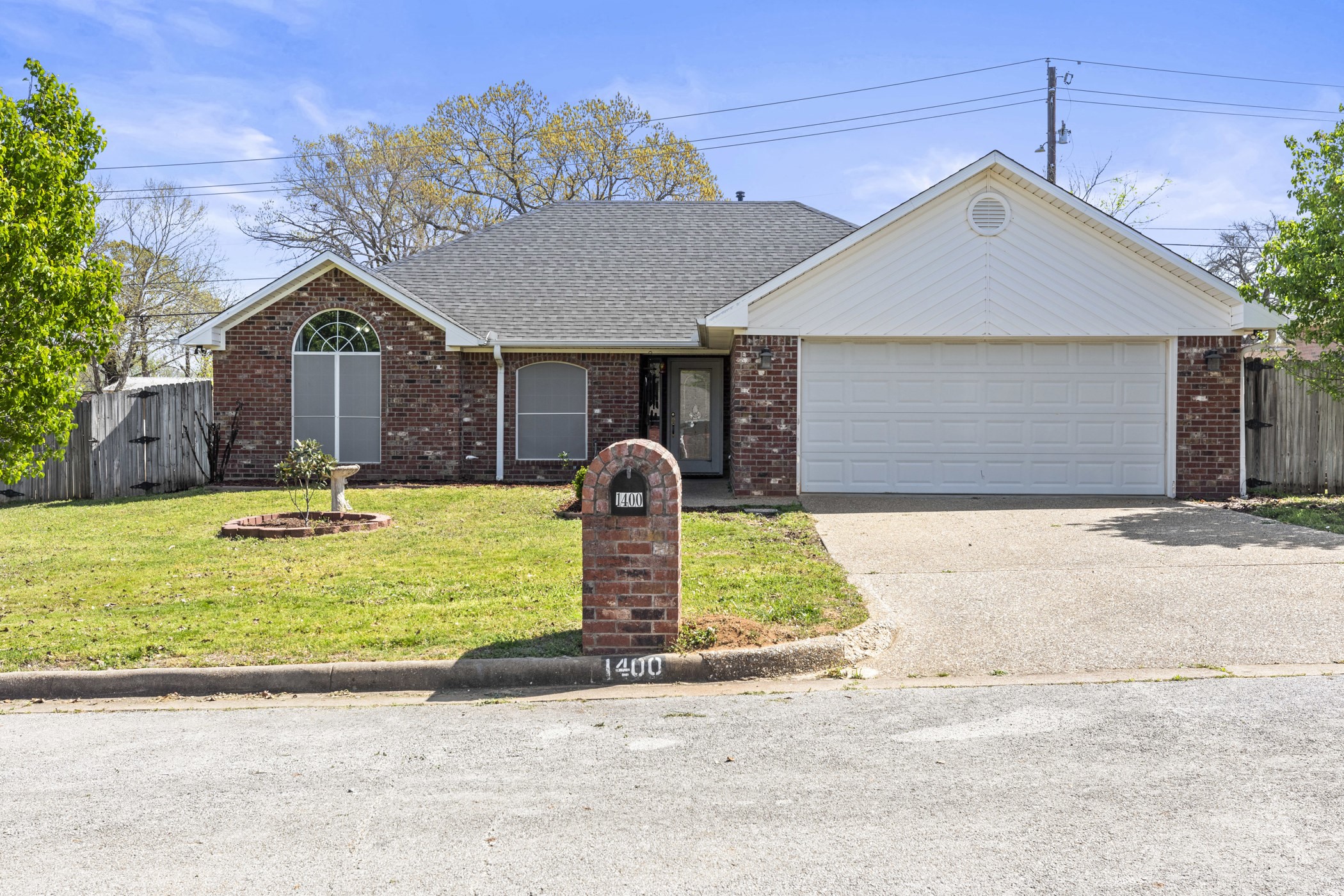 1400 Lakeside Court Lindale TX 75771